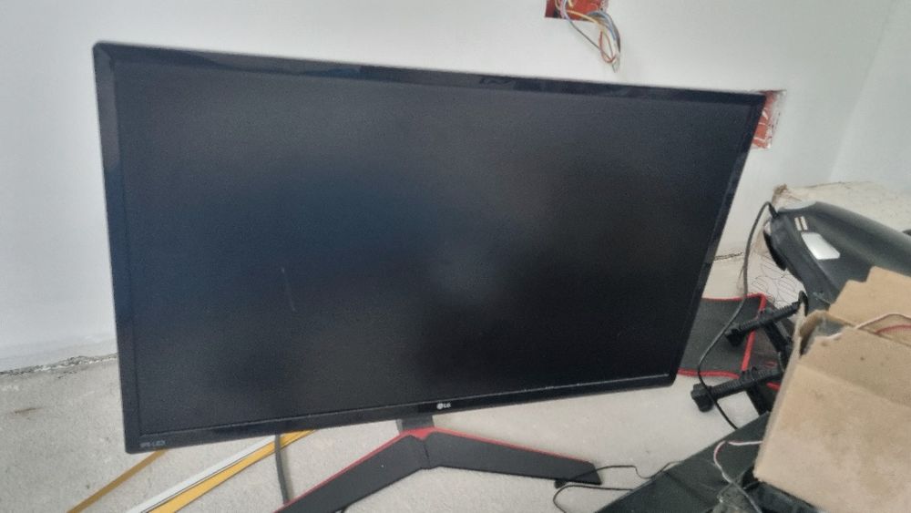Monitor LG ips 27"