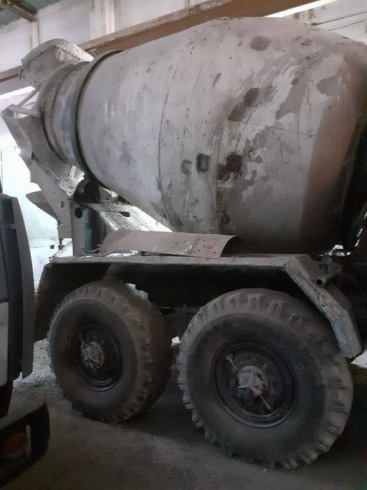 Продам Урал миксер