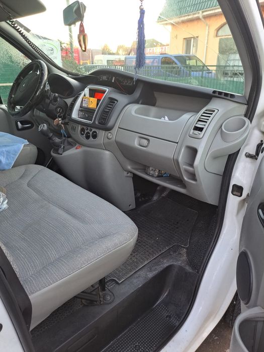 Renault trafic 2