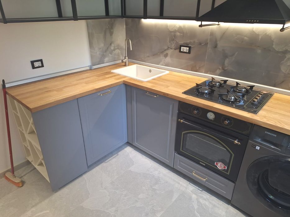 Inchiriez garsoniera 1 mai Ciuperca