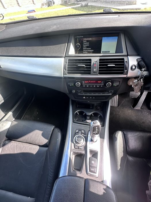 Бмв е70 3.0д 245к н57д30А М пакет на части!