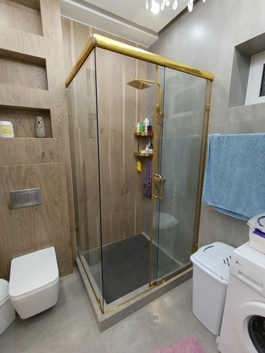 Душевые кабина ЛоФТ перегародка