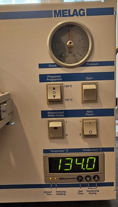 Autoclav MELAG 17 11 L sterilizator stomatolog veterinar cosmetica