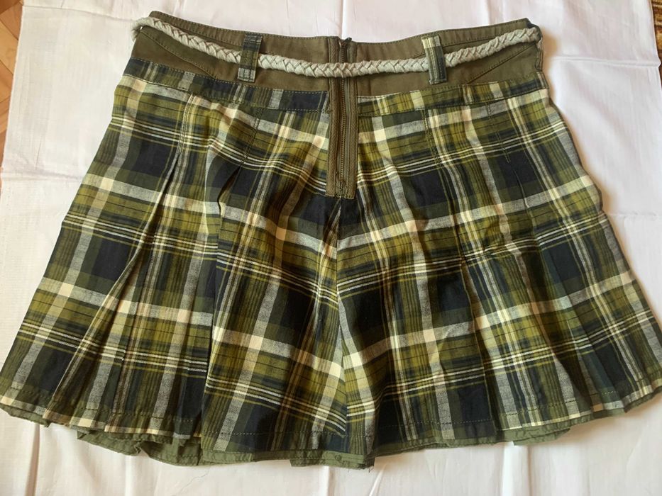 Дамска карирана пола