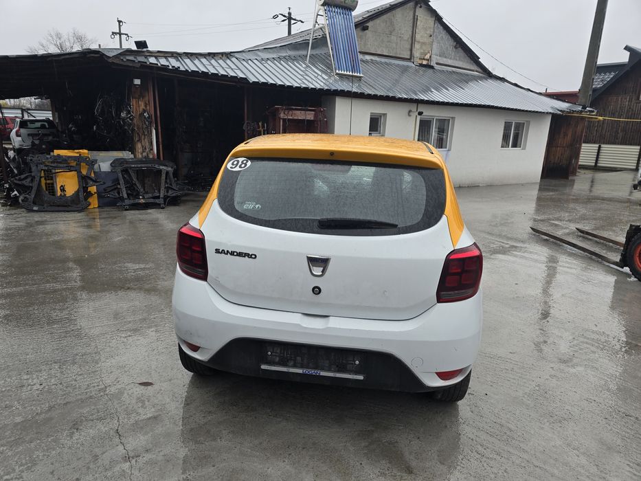 Dezmembrez Sandero 2019 1.0 benzina