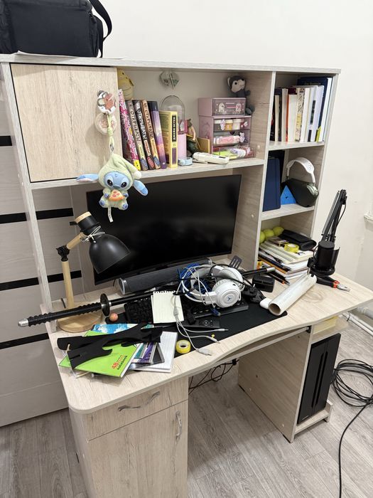 Компьютерный стол