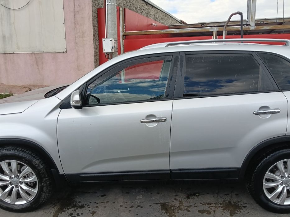 KIA Sorento 2010 — imagine 4