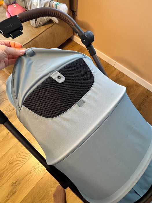 Бебешка количка Cybex Melio със зимно чувалче