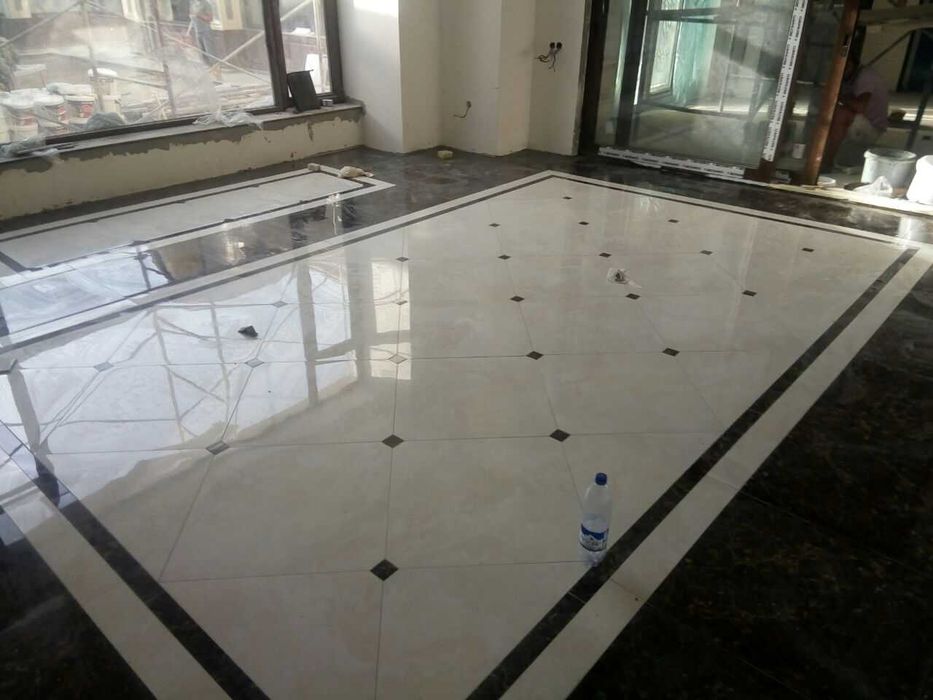 Профессиональный кафельщик