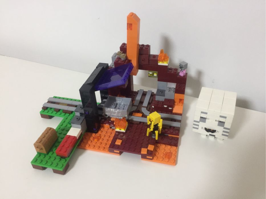 Лего майнкрафт 21143