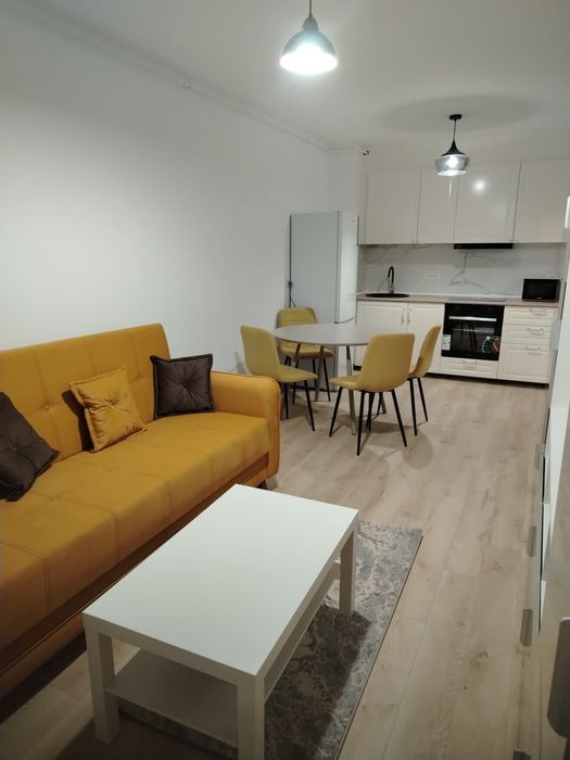Apartament de inchiriat !