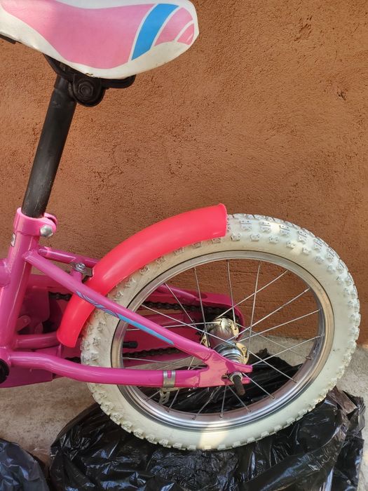 Bicicleta 6-8 ani