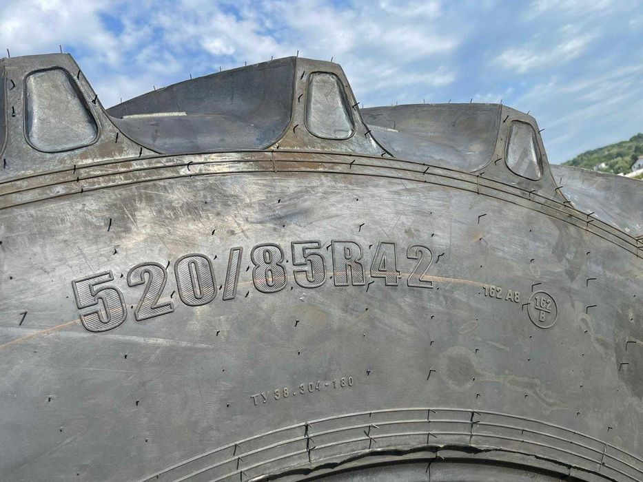 520/85R42 cauciucuri noi 20.8R42 anvelope case fendt cu TVA