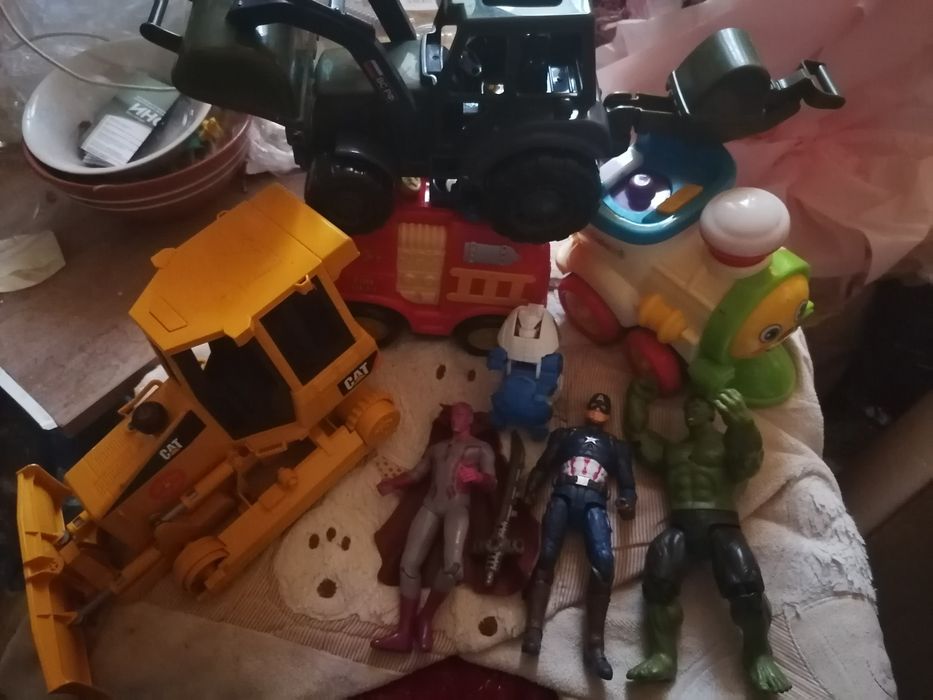 Машинки+игрушки  мальчикам