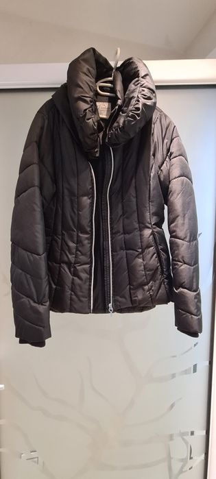 Дамско яке с цип