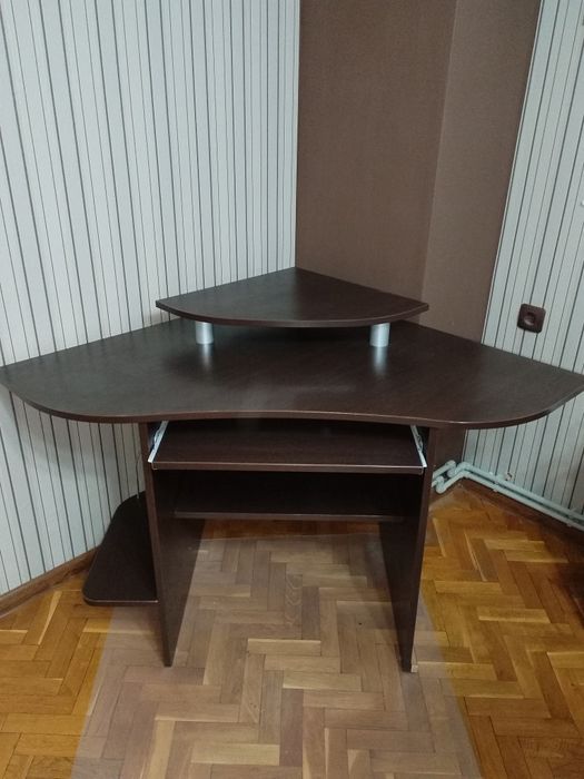 Бюро ъглово цвят венге