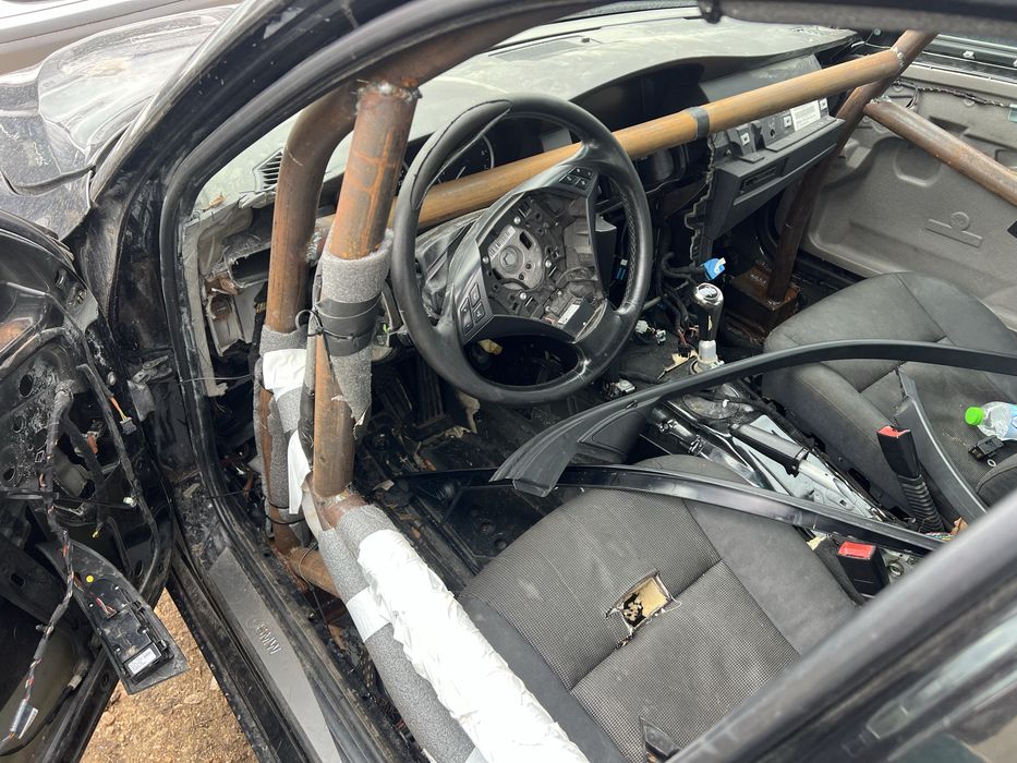 BMW e60 525i , Бмв е60 бензин На Части !!!