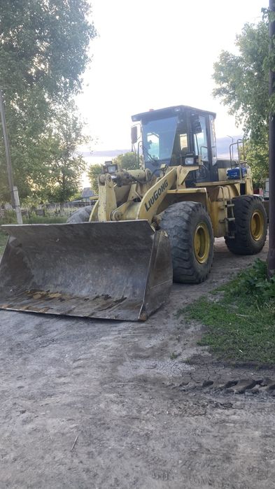 Продам погрузчик
