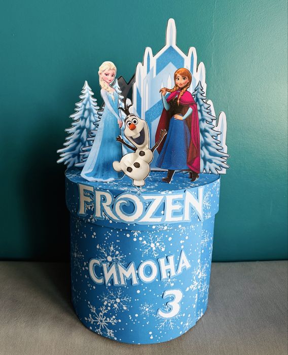 Картонена торта Фроузен Frozen Елза и Ана Замръзналото кралство
