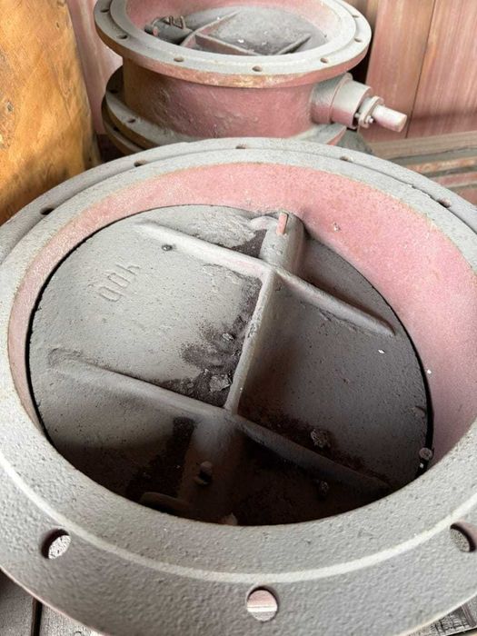 Продам клапана ду400