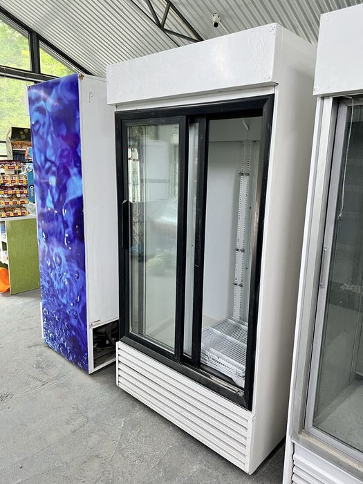 Витринные холодильники большой выбор