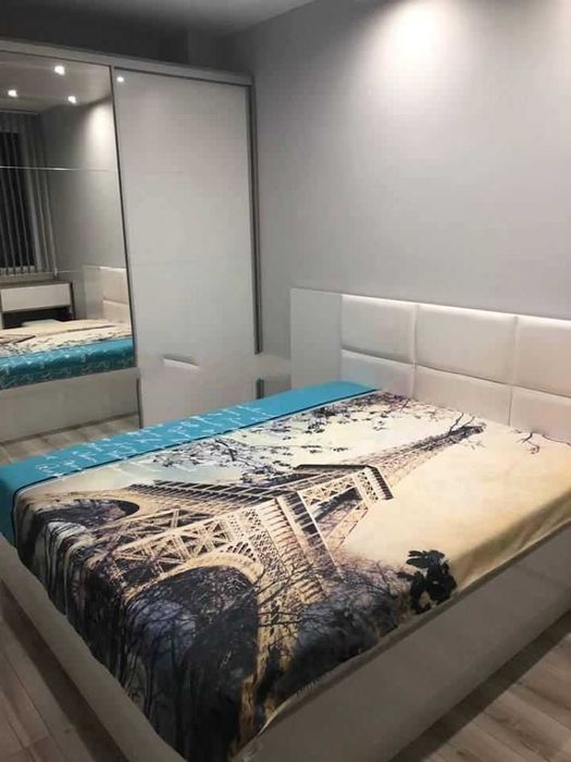 Продава се Тристаен апартамент в София, Оборище - 115 кв.м за 1357 €/кв.м - Снимка #2