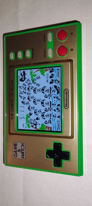 Nou cu ecran color by Nintendo