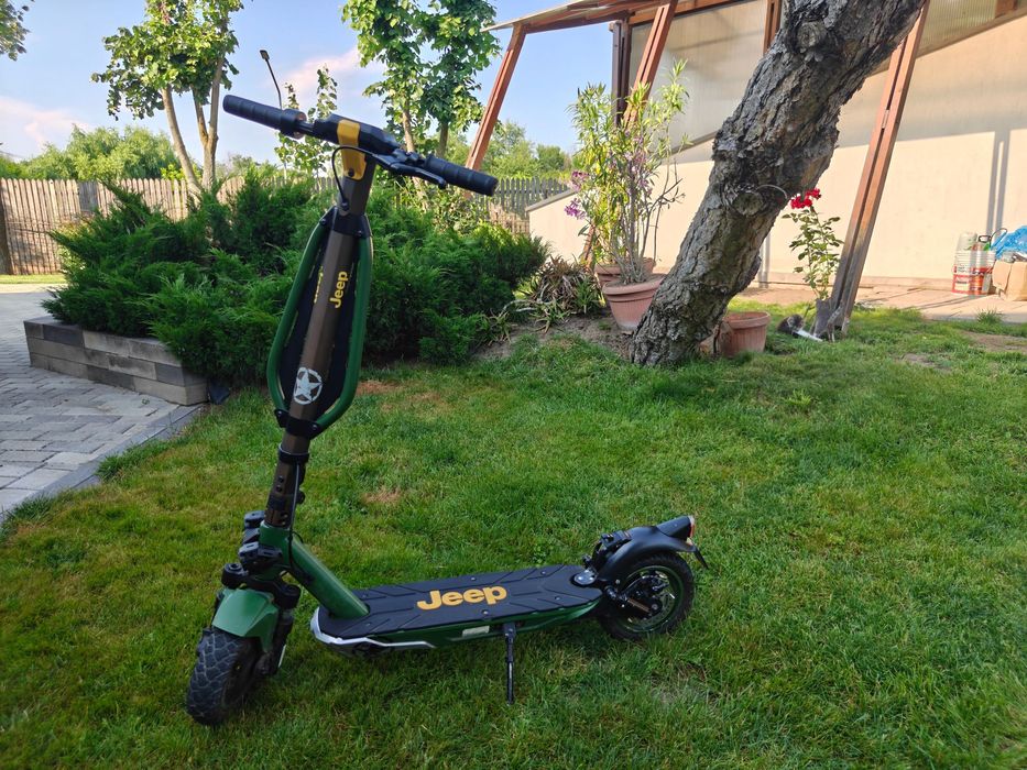 Trotinetă electrică Jeep Adventurer 2xe Adventurer – primul proprietar