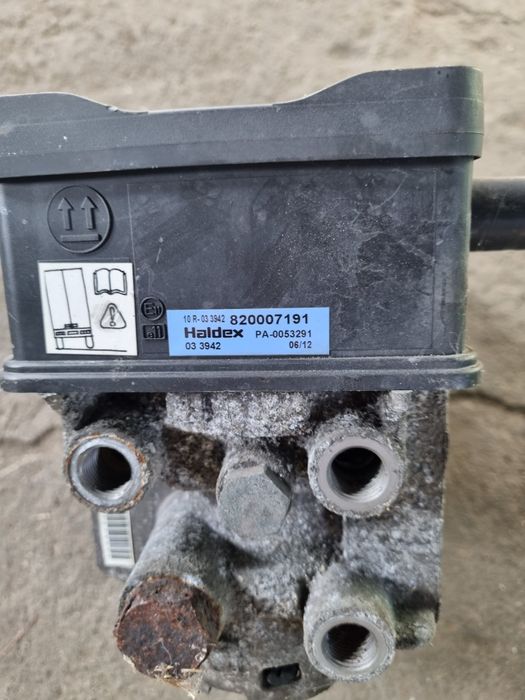 Knorr Bremse ES2060 ES2053 ES2050 Haldex 820007191 supapa centrala sem