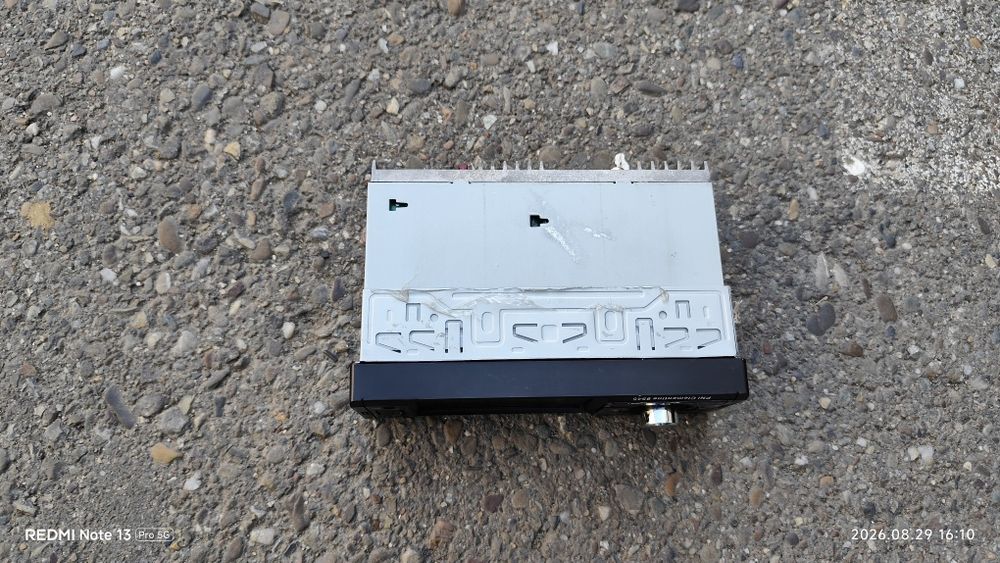 MP5 player auto PNI Clementine 9545 de 1DIN. Preluare din Iasi.