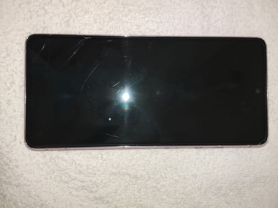 Samsung s20fe 6/128 обмен продажа