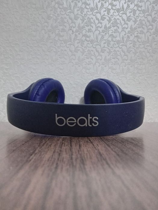 Продам наушники.