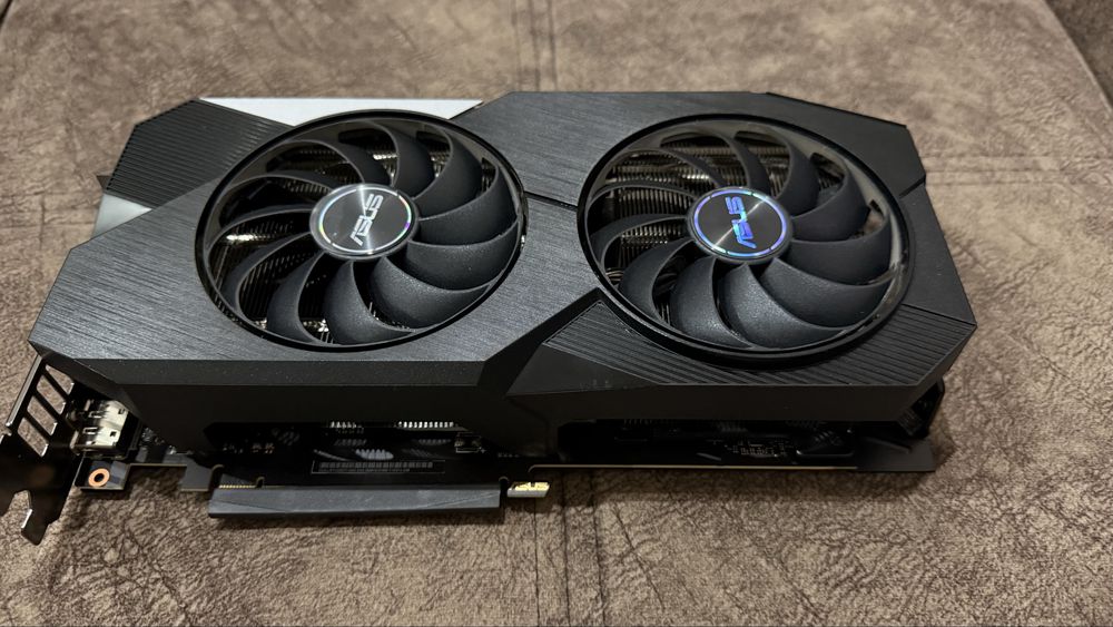 Видеокарта GeForce RTX 3060 Ti 8GB