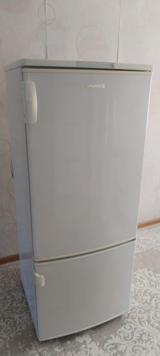 Холодильник б/у продается