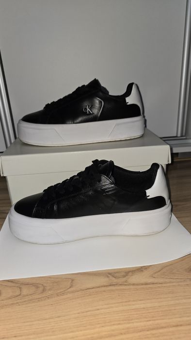 Кецове Calvin Klein