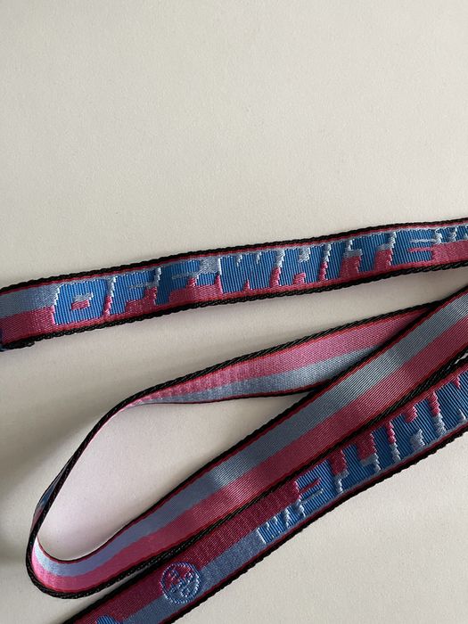 Curea Off-White Noua