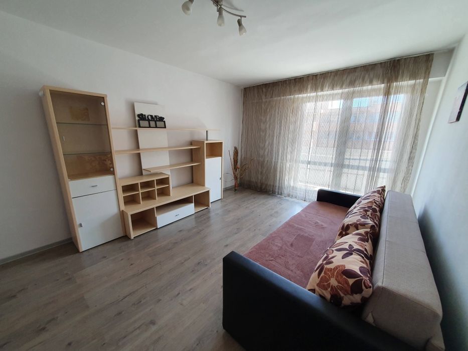 Inchiriez apartament 3 camere TUDOR