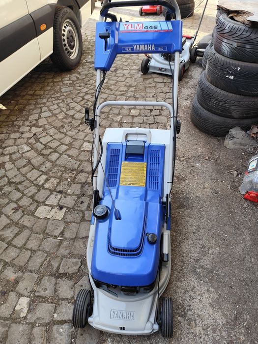 Самоходна бензинова косачка