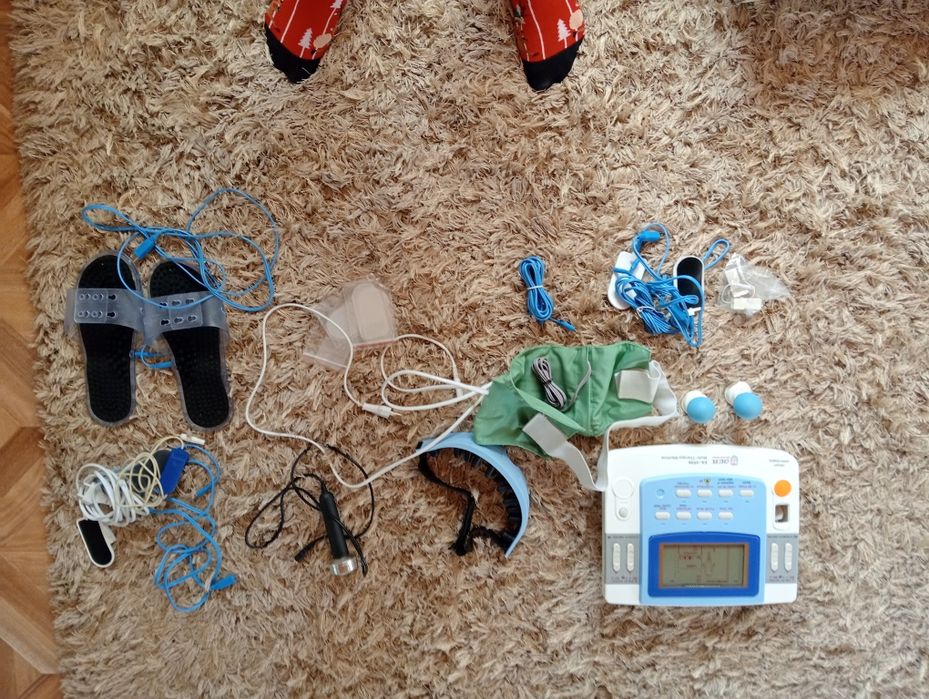 Aparat terapie si masaj cu ultrasunete, infrarosu si laser, 8 programe