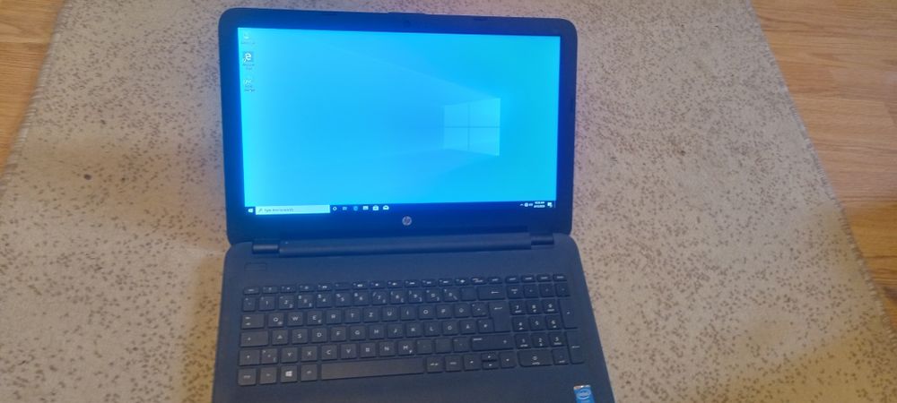 Laptop hp ssd 230G