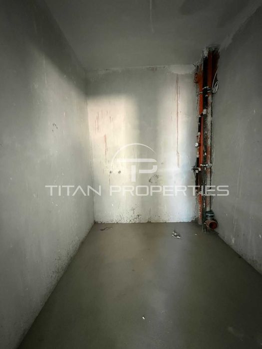 Продава се Тристаен апартамент в Пловдив, Остромила - 110 кв.м за 770 €/кв.м - Снимка #5