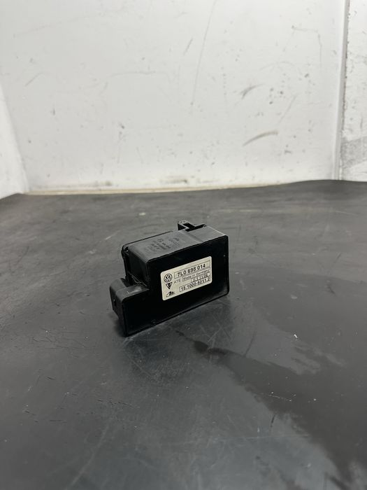 Bloc valve perne aer Volkswagen Vw Touareg 7L Audi Q7 7L0698014