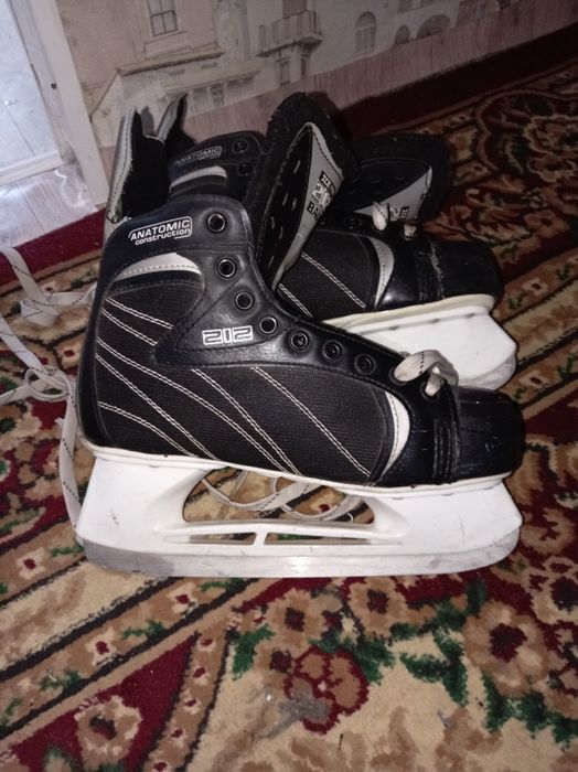 Продам коньки 43 размера