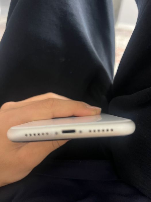 IPHONE 11 продам