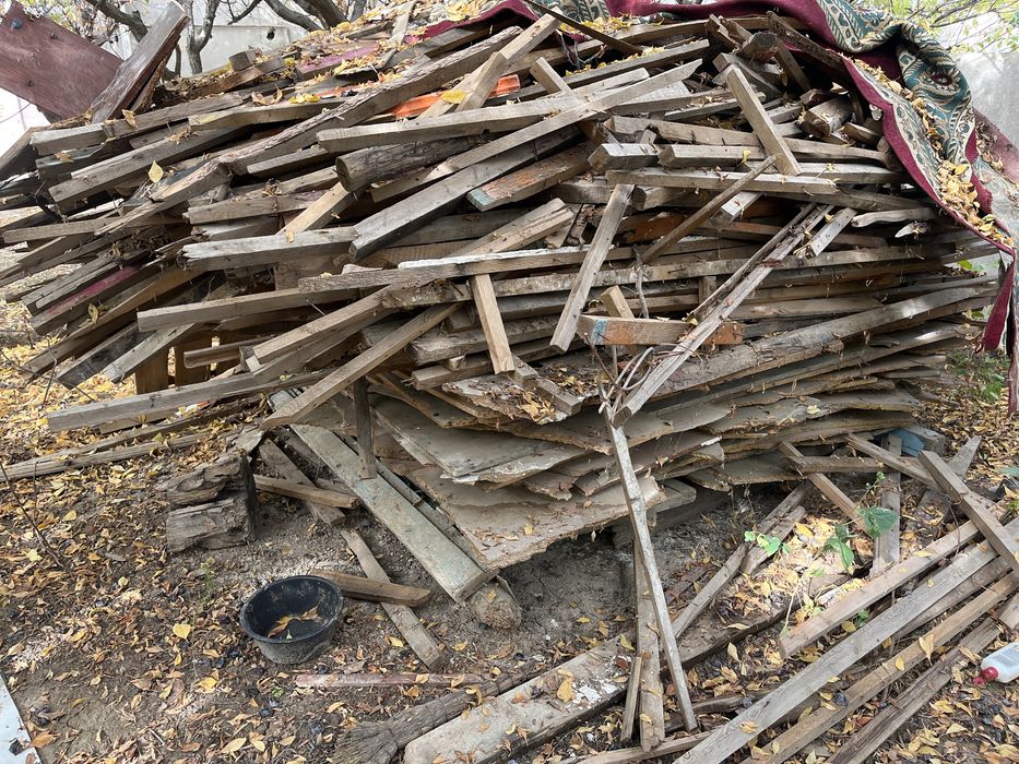 Есіктер,рейкалар,отын,тас, бағасы келісімді