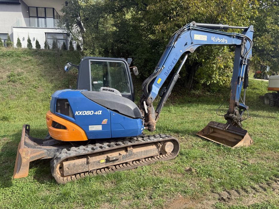 Excavator pe senile Kubota KX080