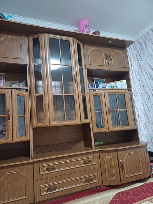 Сервант для зала