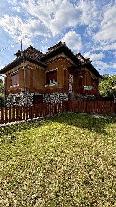 Vand casa la Cacova Ierii