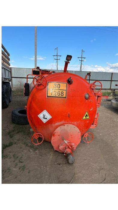 Цистерна емкость