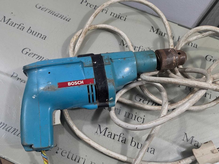 Bormașină Bosch Profesională cu Mandrină Metalică și Revers